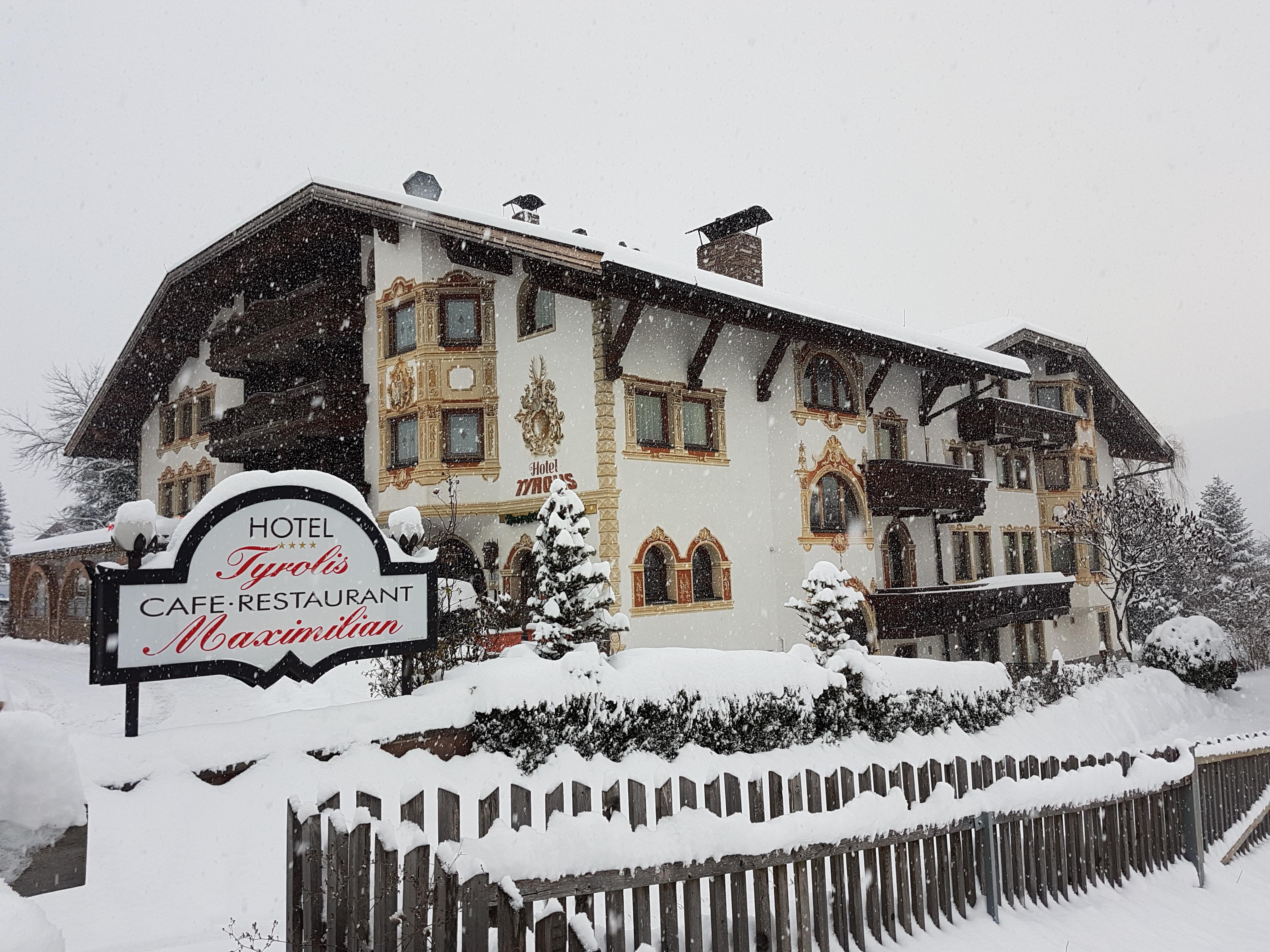 Hotel Tyrolis Zirl Luaran gambar