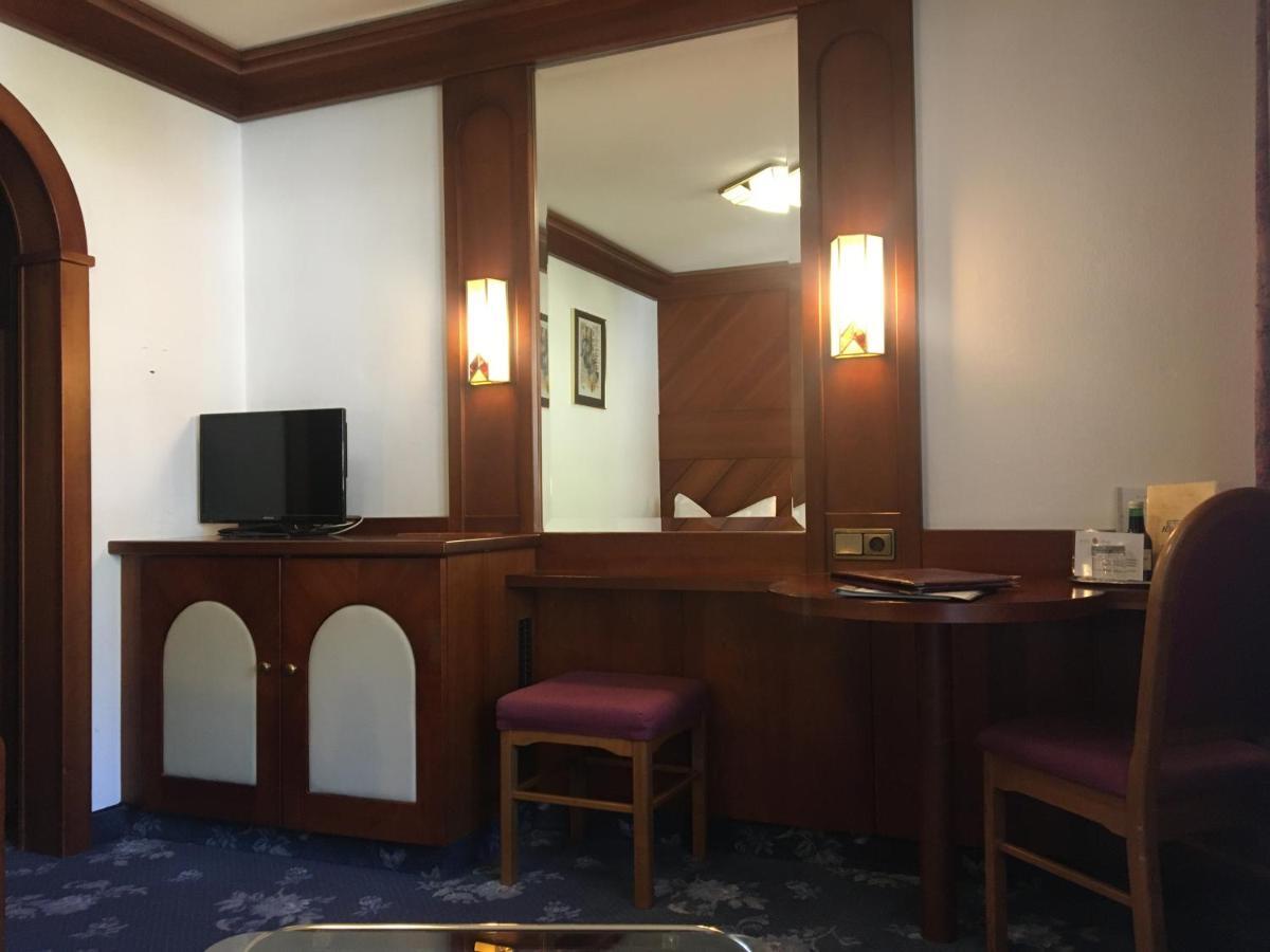 Hotel Tyrolis Zirl Luaran gambar